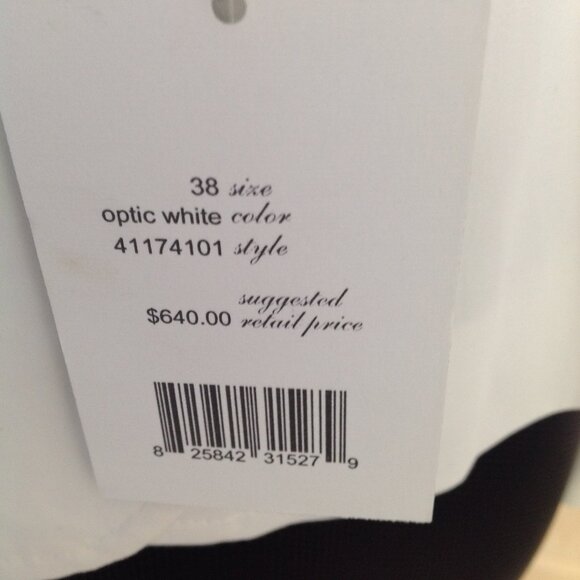 Kulson White Blazer - Size 2 - Picture 6 of 11